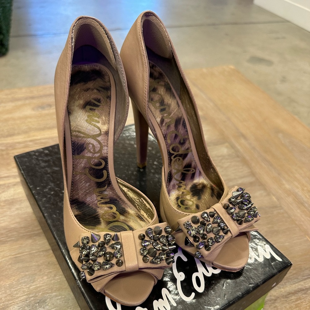 Sam Edelman Women's Tan Peep Toe Heels